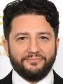 Джон Магаро