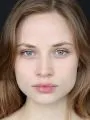 Макензи Ли
